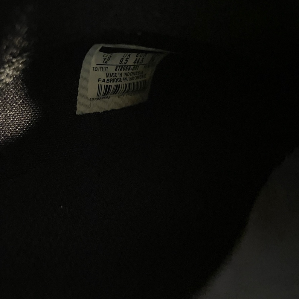 NWB // Nike Air Presto - Picture 7 of 8